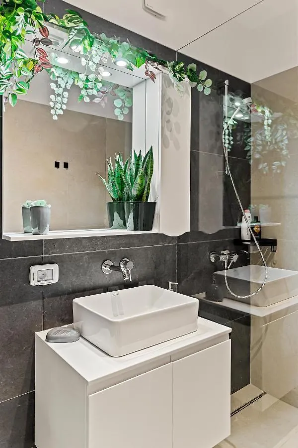 Win Herastrau Cloud Bucharest Apartment